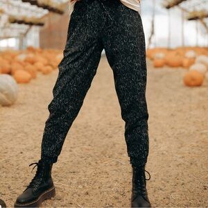 Albion Fit spooky jetsetters